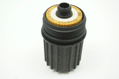 Filtre à huile mit Gehäuse 1.2 pour Renault 8200355412