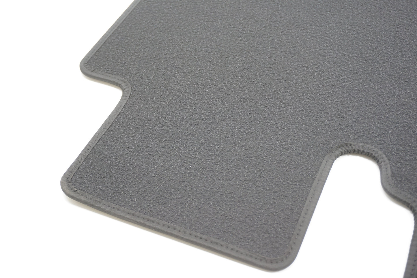 Tapis de sol en velours pour Renault Trafic III Opel Vivaro 8201409344