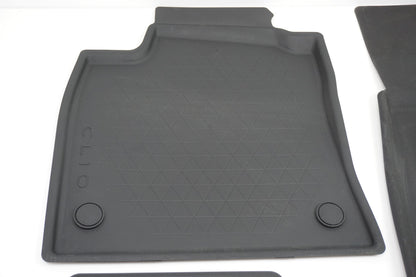 Tapis en caoutchouc pour Renault Clio IV 8201370528