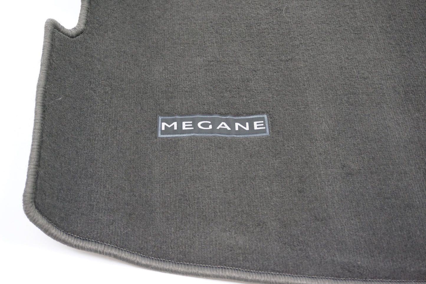 Pièce d'origine Tapis de coffre avec bac de chargement pour Renault Megane III Grandtour 7711426229