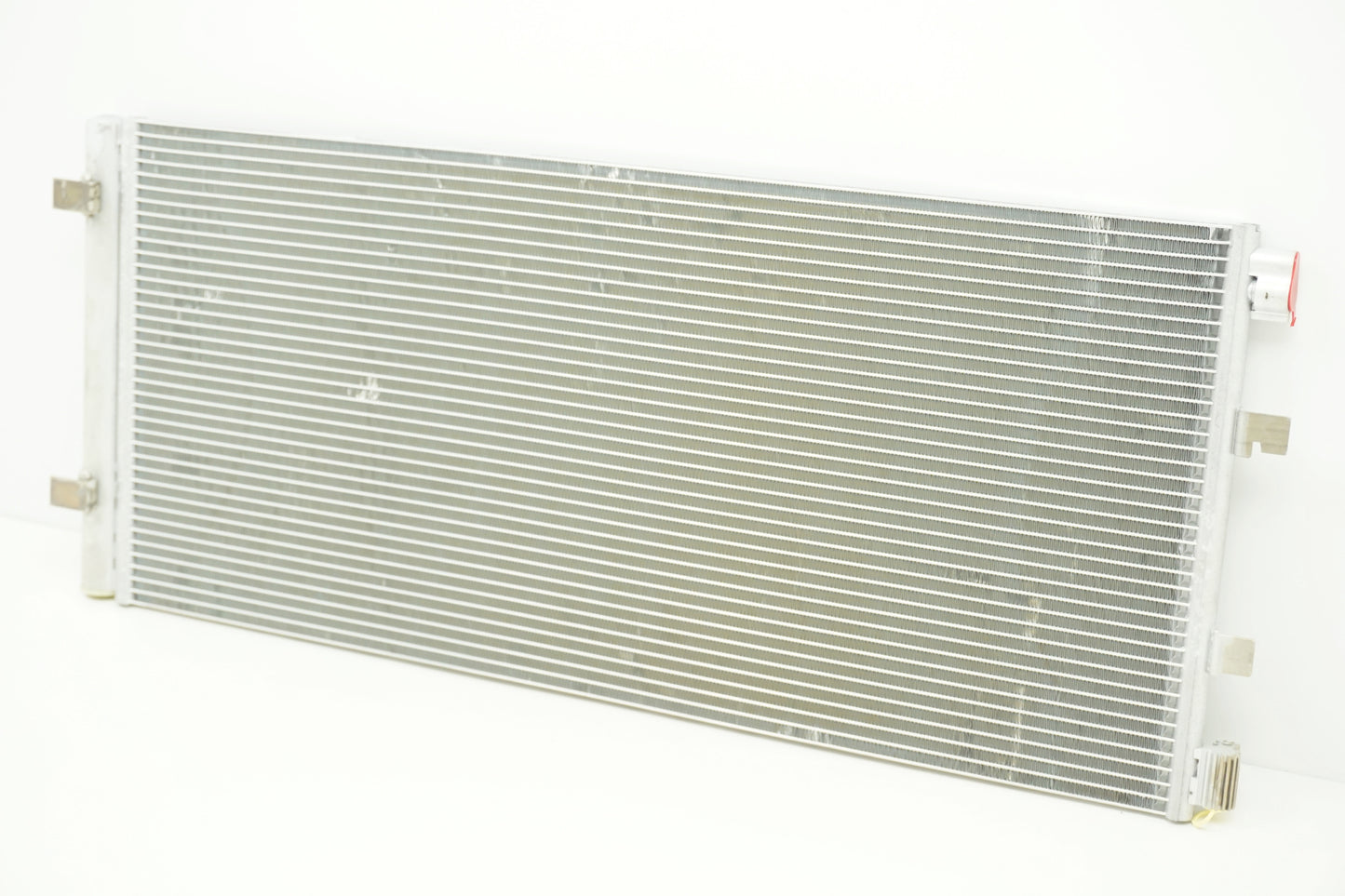 Pièce d'origine Condenseur de climatisation pour Renault Master III 921007845R