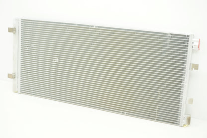 Pièce d'origine Condenseur de climatisation pour Renault Master III 921007845R