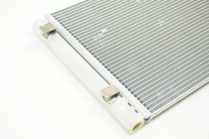 Pièce d'origine Condenseur de climatisation pour Renault Master III 921007845R
