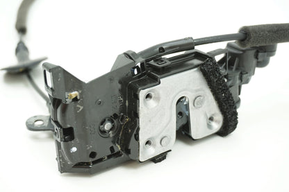 Pièce d'origine Serrure de porte avant gauche pour Renault Captur I 805037243R