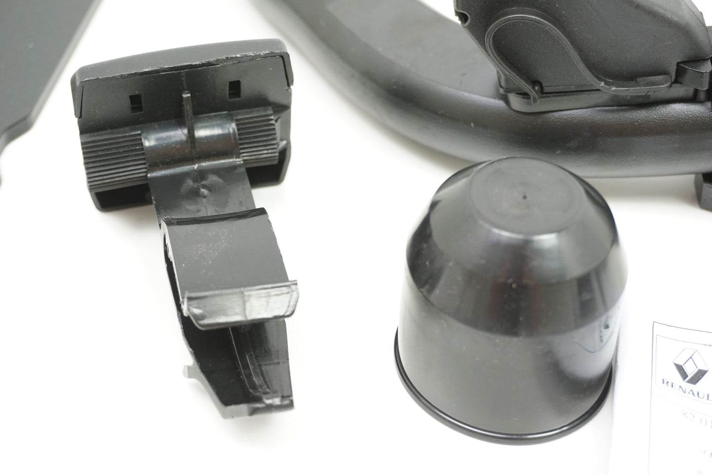 Pièce d'origine Attelage pour Renault Megane IV Grandtour break 8201679821