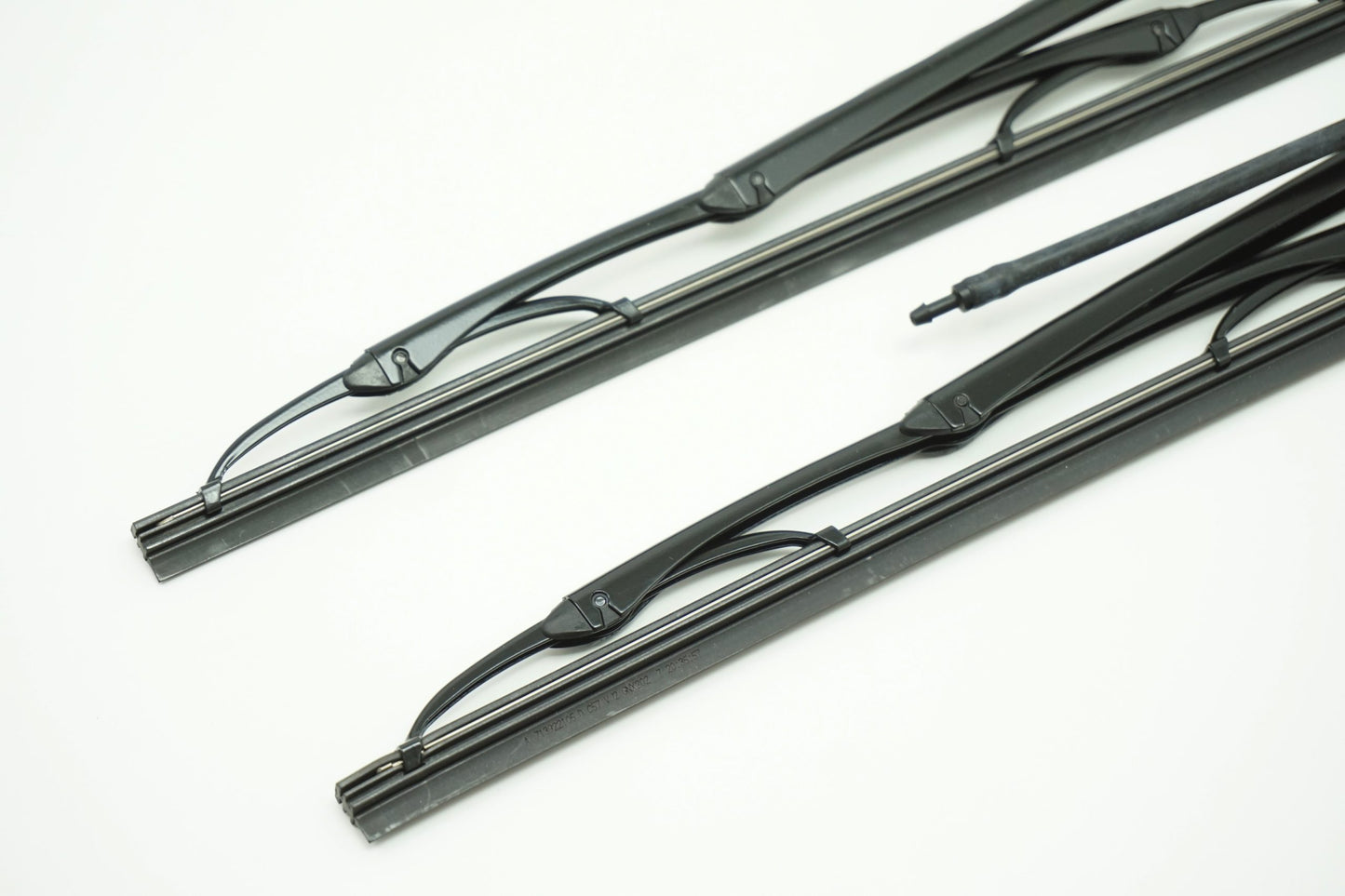 Pièce d'origine Balais d'essuie-glace 600 mm pour Renault Master Mascott 5001865593