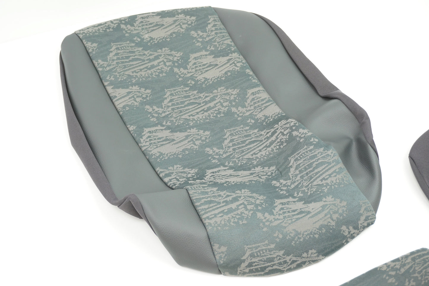 Pièce d'origine Housse de siège droite avec garniture pour Renault Kangoo II 7711424781