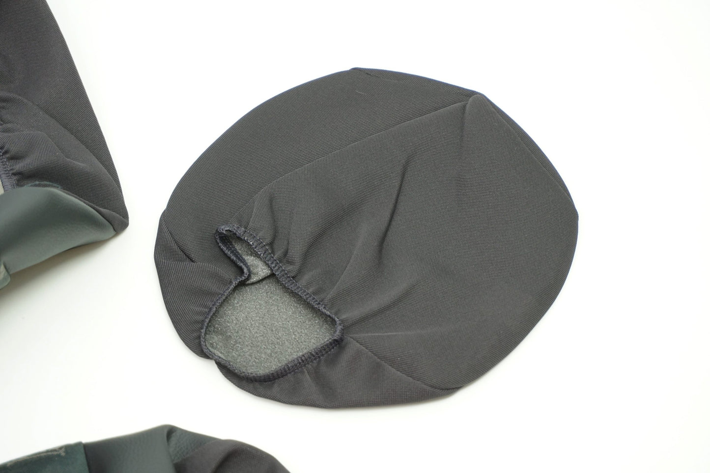 Pièce d'origine Housse de siège droite avec garniture pour Renault Kangoo II 7711424781