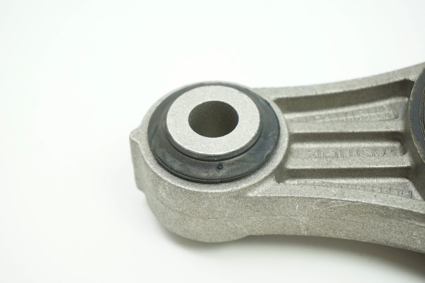 Pièce d'origine Support moteur pour Renault Laguna 112380015R