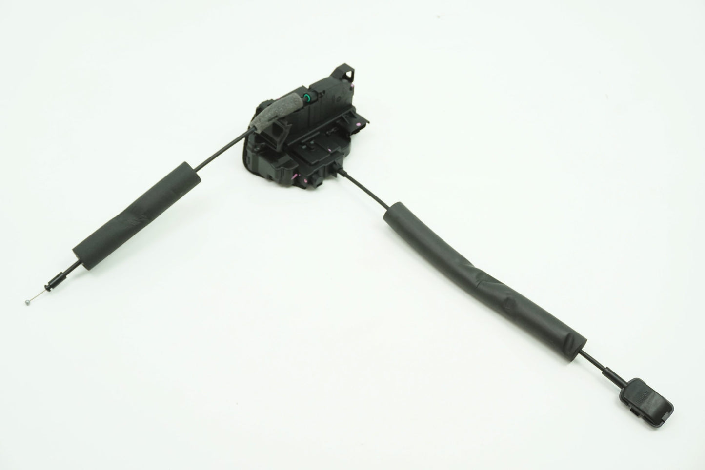Pièce d'origine Serrure de porte arrière gauche pour Renault Laguna 825010003R