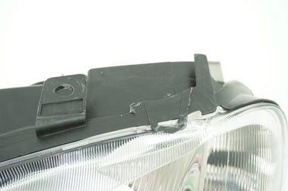 Pièce d'origine Phare avant gauche pour Renault Megane I 7701047185