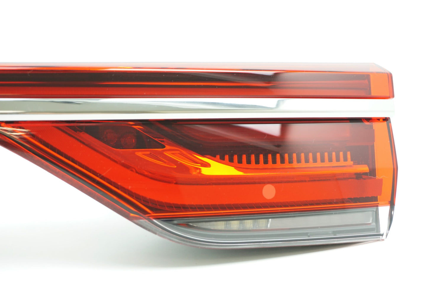 Pièce d'origine Feu arrière droit pour Renault Talisman Grandtour 265506046R