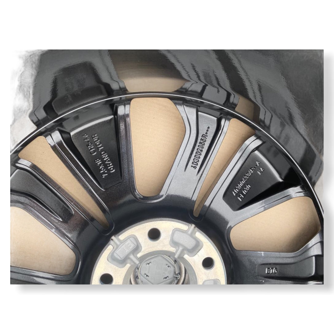 Pièce d'origine Jante 18 pouces graphite polie pour Renault Megane IV Grandtour 403006336R