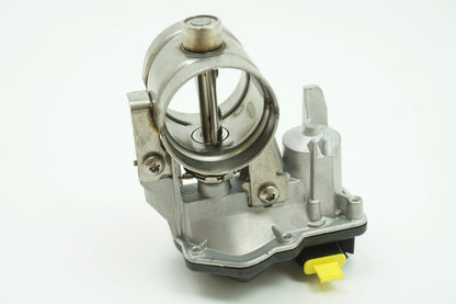 Pièce d'origine Boîtier papillon pour Renault Clio Megane Scenic Espace Talisman 147B08010R-C