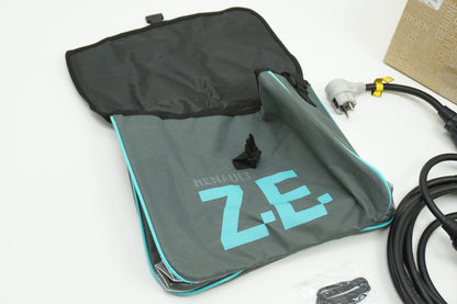 Pièce d'origine Chargeur 8A pour Renault Zoe Z.E. 8201721816