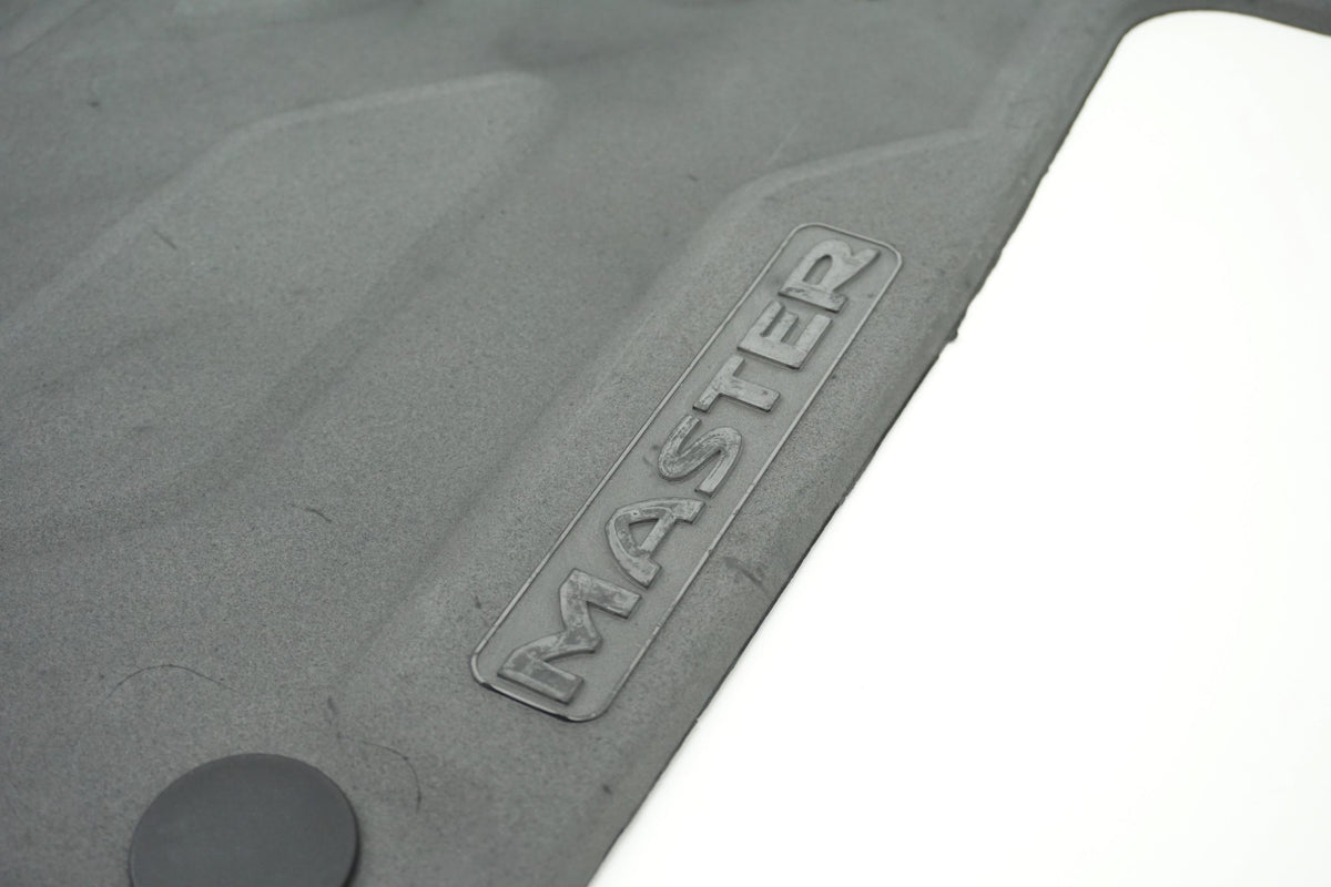 Pièce d'origine Tapis de sol en caoutchouc pour Renault Master III 7711426008