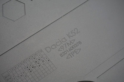 Pièce d'origine Tapis de coffre et de compartiment de chargement pour Dacia Logan 8201600378