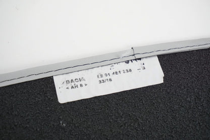 Pièce d'origine Tapis de sol en velours pour Dacia Sandero II 8201481336