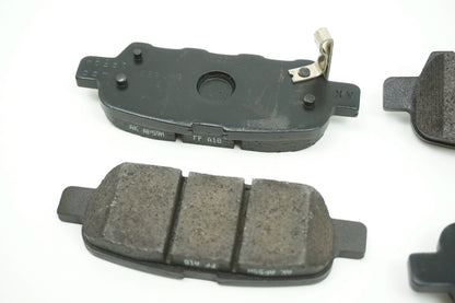 Pièce d'origine Plaquettes de frein arrière pour Renault Koleos I 410601408R