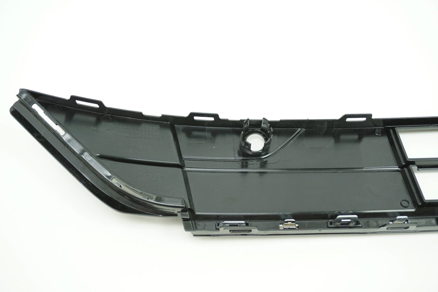 Pièce d'origine Calandre pour Ford Mondeo MK5 restylé JS7B17K945