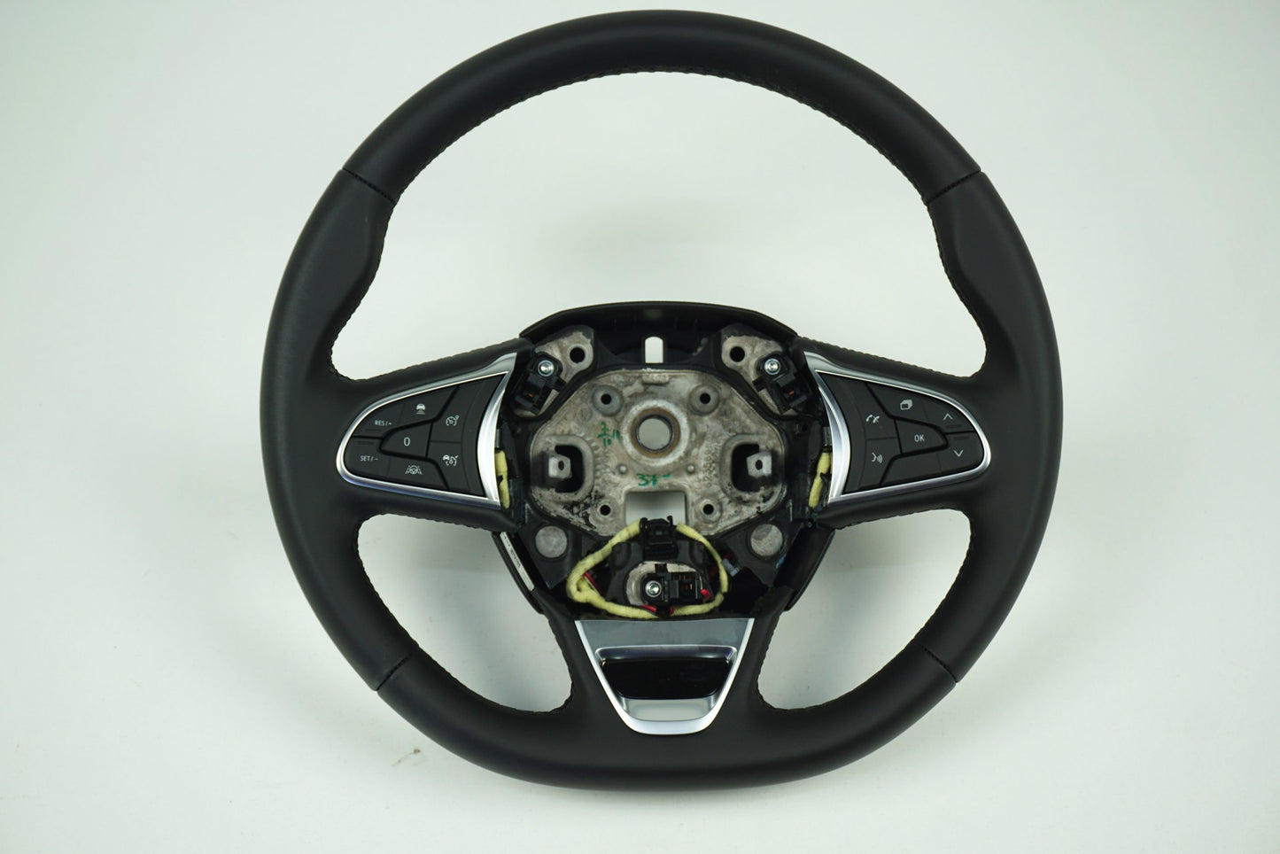 Pièce d'origine Volant cuir pour Renault Talisman Megane IV Espace V 484008483R