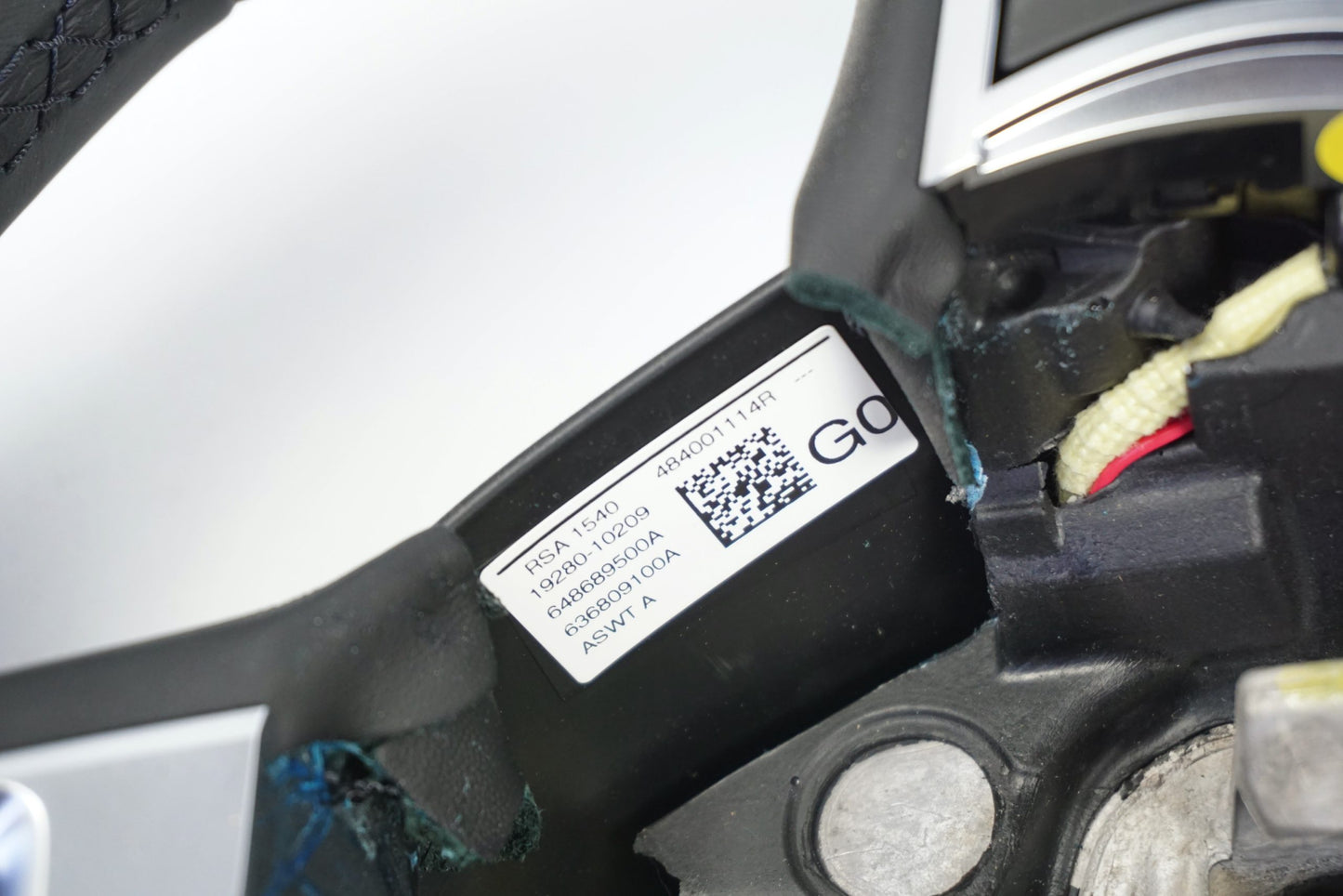 Pièce d'origine Volant cuir pour Renault Talisman 484009066R