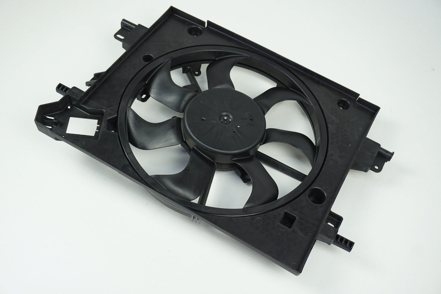 Pièce d'origine Ventilateur de radiateur pour Dacia Sandero II Logan II 214811897R