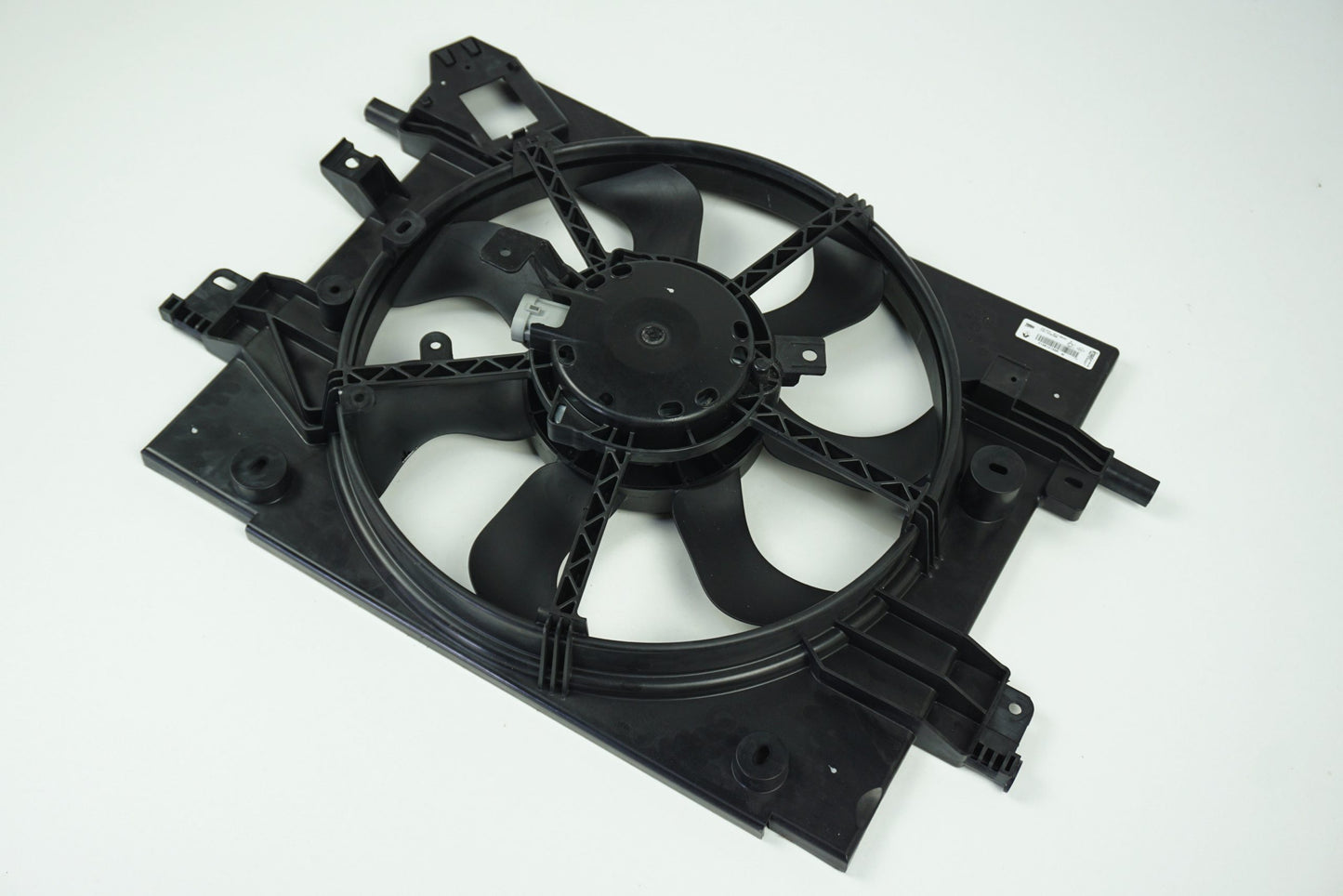 Pièce d'origine Ventilateur de radiateur pour Dacia Duster 214814130R