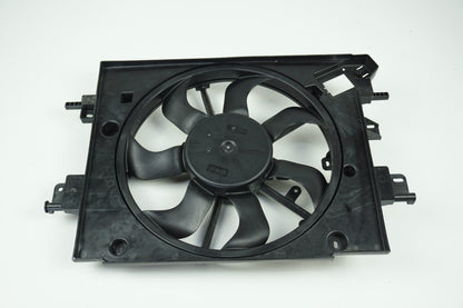 Pièce d'origine Ventilateur de radiateur pour Dacia Duster 214814130R