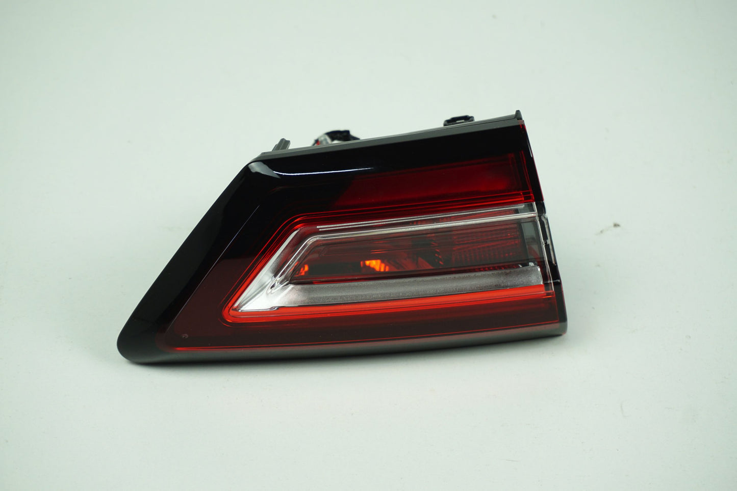 Pièce d'origine Feu arrière LED de hayon gauche pour Renault Clio IV phase 2 265551311R