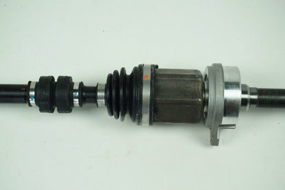 Pièce d'origine Cardan droit pour Nissan Primera P12 2.0 8H315_W011