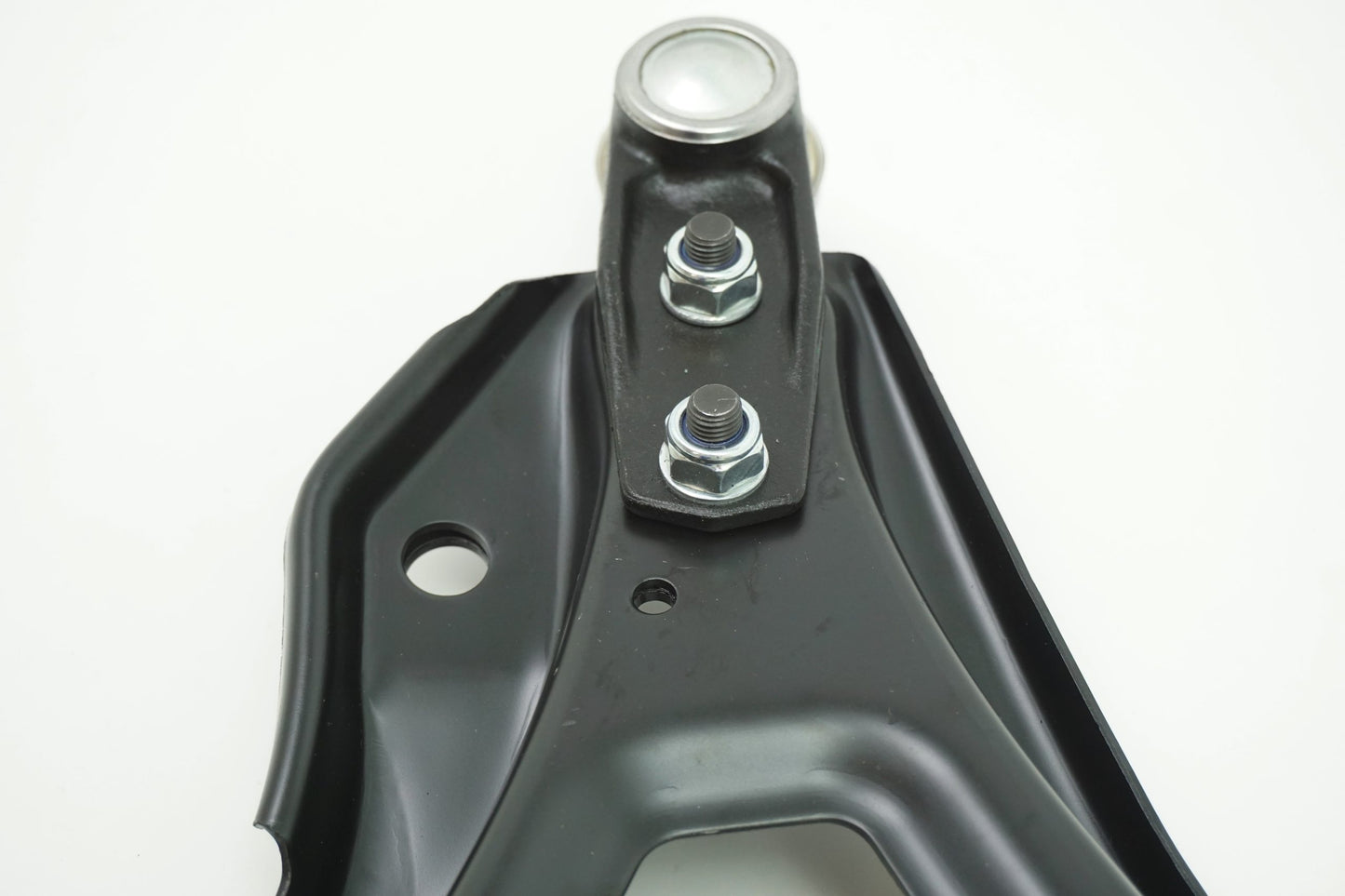 Pièce d'origine Bras de suspension droit pour Renault Clio II Kangoo I 8660005384
