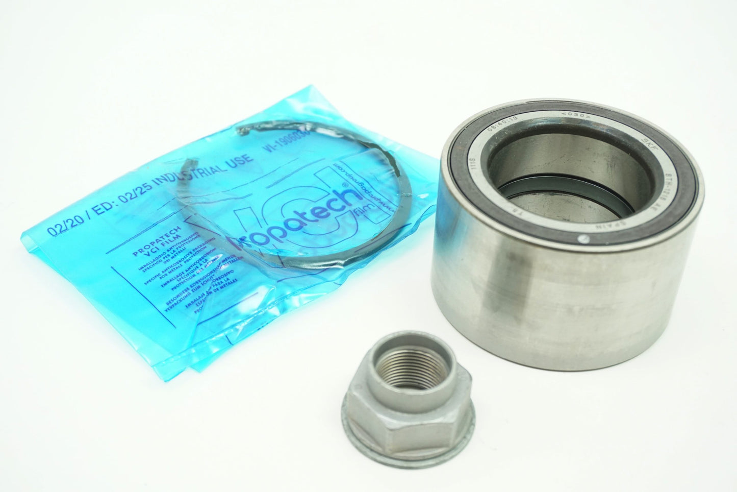 Pièce d'origine Roulement de roue avant pour Renault Master III Opel Movano II 402103708R