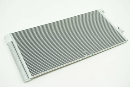 Pièce d'origine Condenseur de climatisation pour Renault Laguna III 921100002R