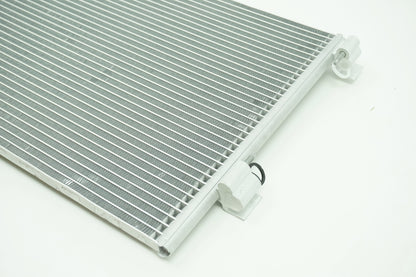 Pièce d'origine Condenseur de climatisation pour Renault Laguna III 921100002R