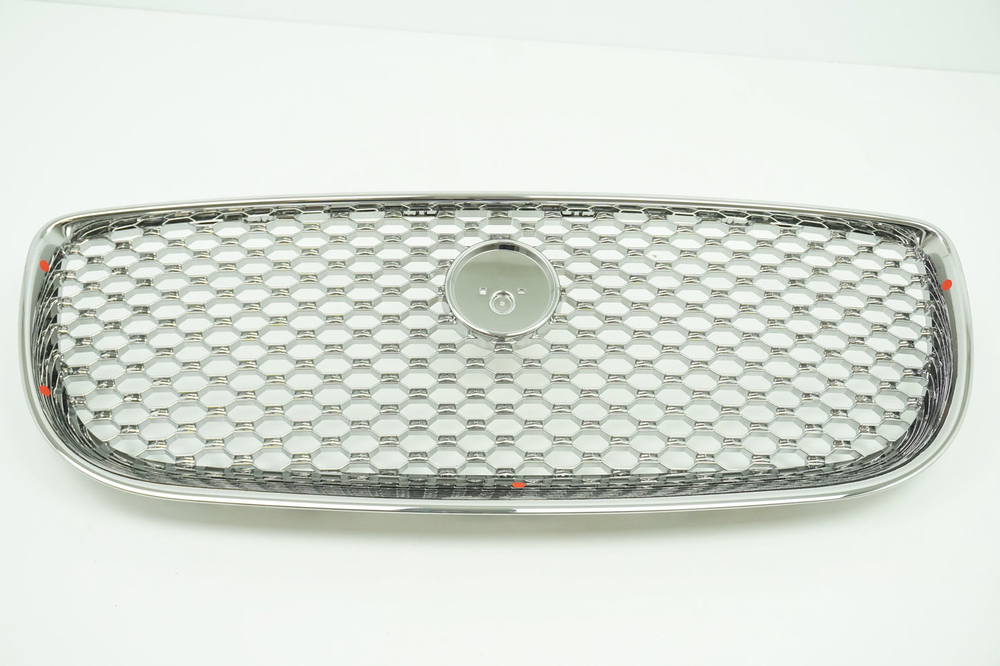 Pièce d'origine Calandre pour Jaguar XJ FW93-17H754