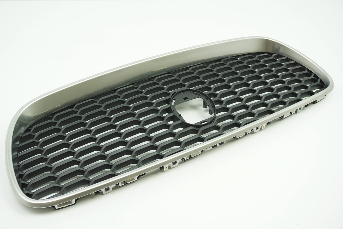 Pièce d'origine Calandre pour Jaguar XE LX73-018K28-BA