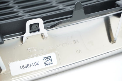 Pièce d'origine Calandre pour Jaguar XE LX73-018K28-BA