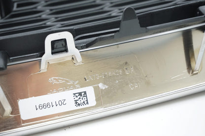 Pièce d'origine Calandre pour Jaguar XE LX73-018K28-BA