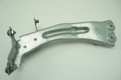 Pièce d'origine Support d'aile gauche pour Audi TT 8S0821131