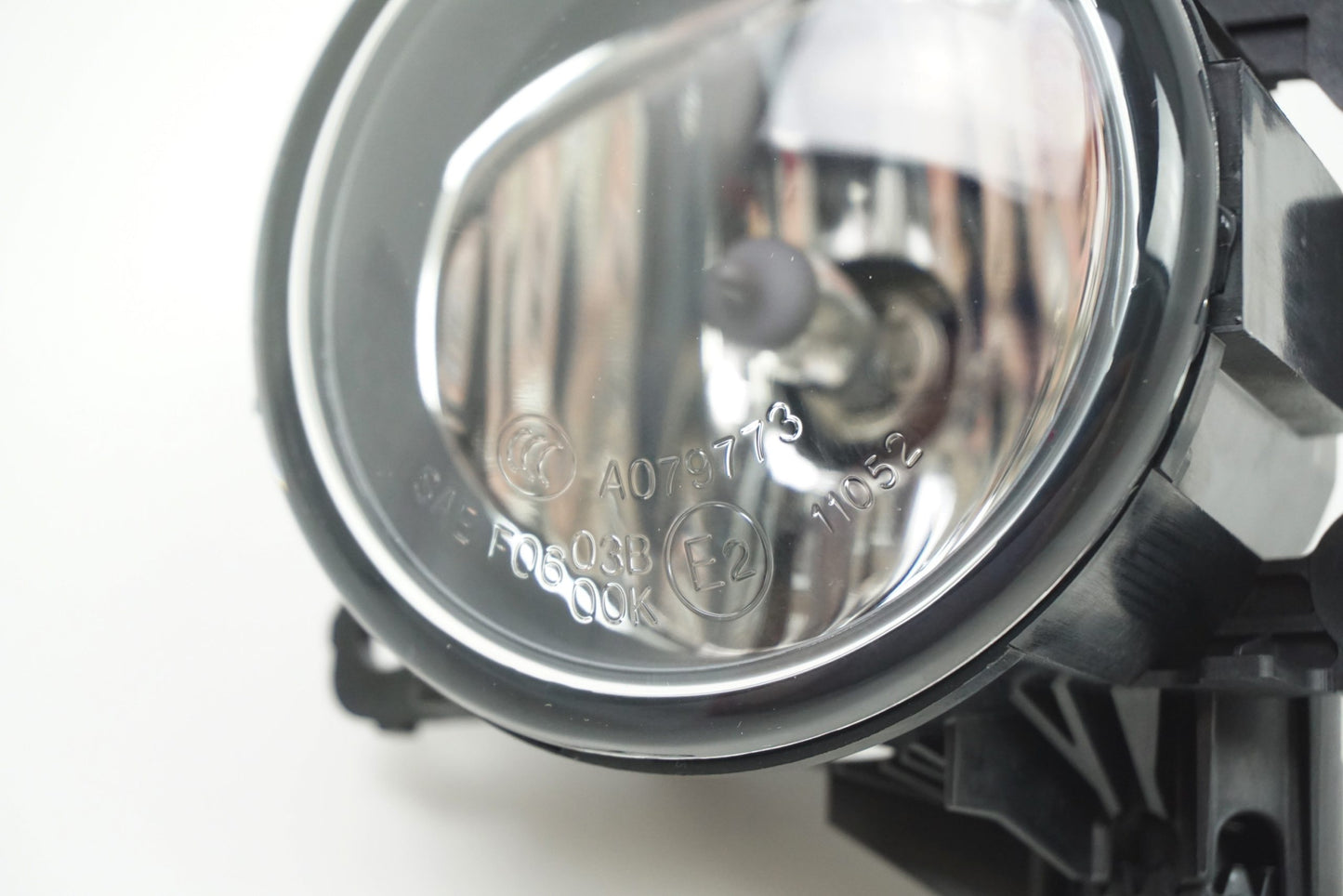 Pièce d'origine Feu antibrouillard gauche pour Renault Kadjar Grand Scenic 261558707R