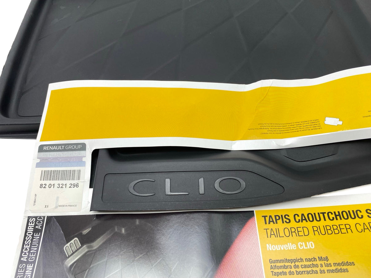 Pièce d'origine Tapis de sol caoutchouc pour Renault Clio IV 8201321296
