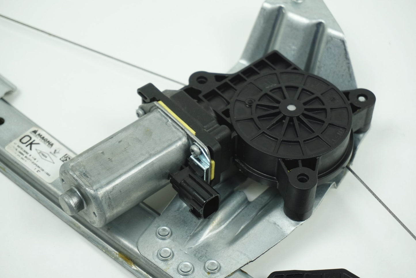 Pièce d'origine Lève-vitre avant gauche pour Dacia Sandero II Logan II 807213282R
