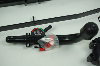 Pièce d'origine Attelage escamotable pour Renault Megane III Grandtour 8201264293