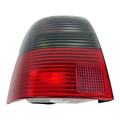 Pièce d'origine Feu arrière gauche pour VW Passat B5 3B9945095R