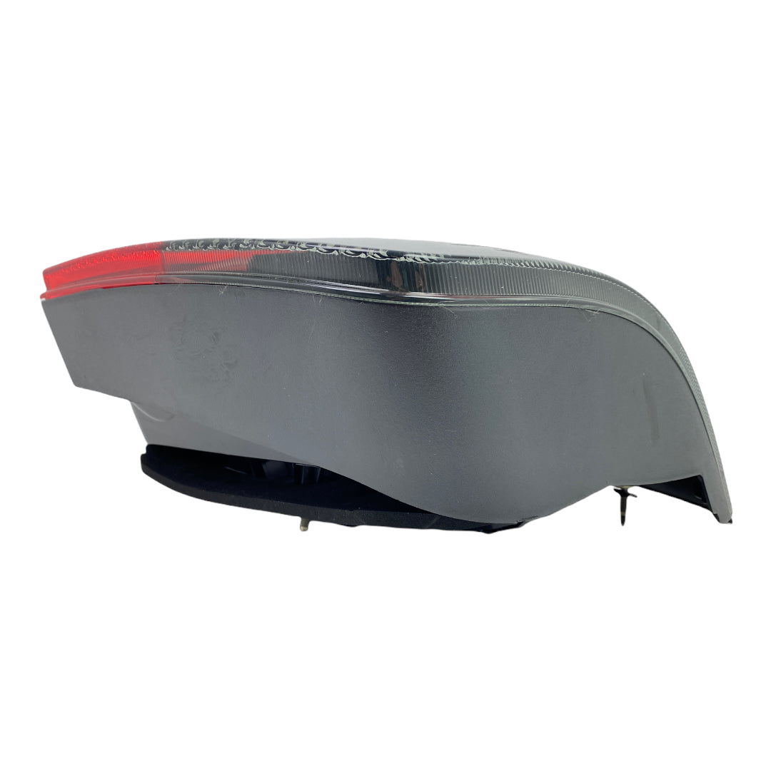 Pièce d'origine Feu arrière gauche pour VW Passat B5 3B9945095R