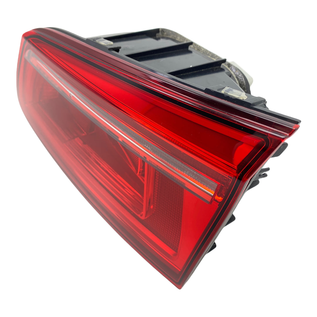 Pièce d'origine Feu arrière intérieur droit de hayon pour VW Golf VII Sportsvan 510945094K