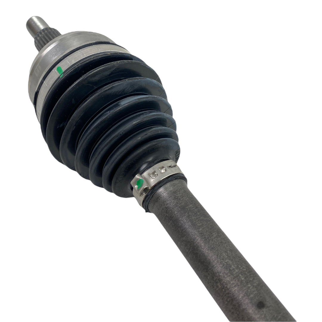 Pièce d'origine Cardan droit pour Renault Megane III Scenic III 1.5 dCi 391006777R