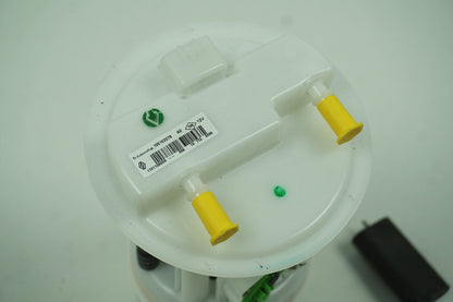 Pièce d'origine Pompe à carburant pour Renault Clio IV Captur 170110800R
