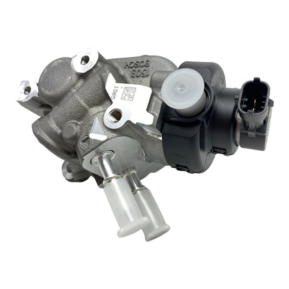 Pièce d'origine Pompe d'injection Bosch pour Renault Dacia 1.5 Blue dCi 0445010763
